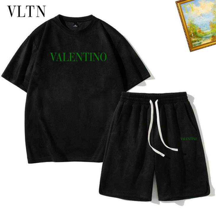 Picture of Valentino Pieces short _SKUValentinoM-3XL25tr1824723